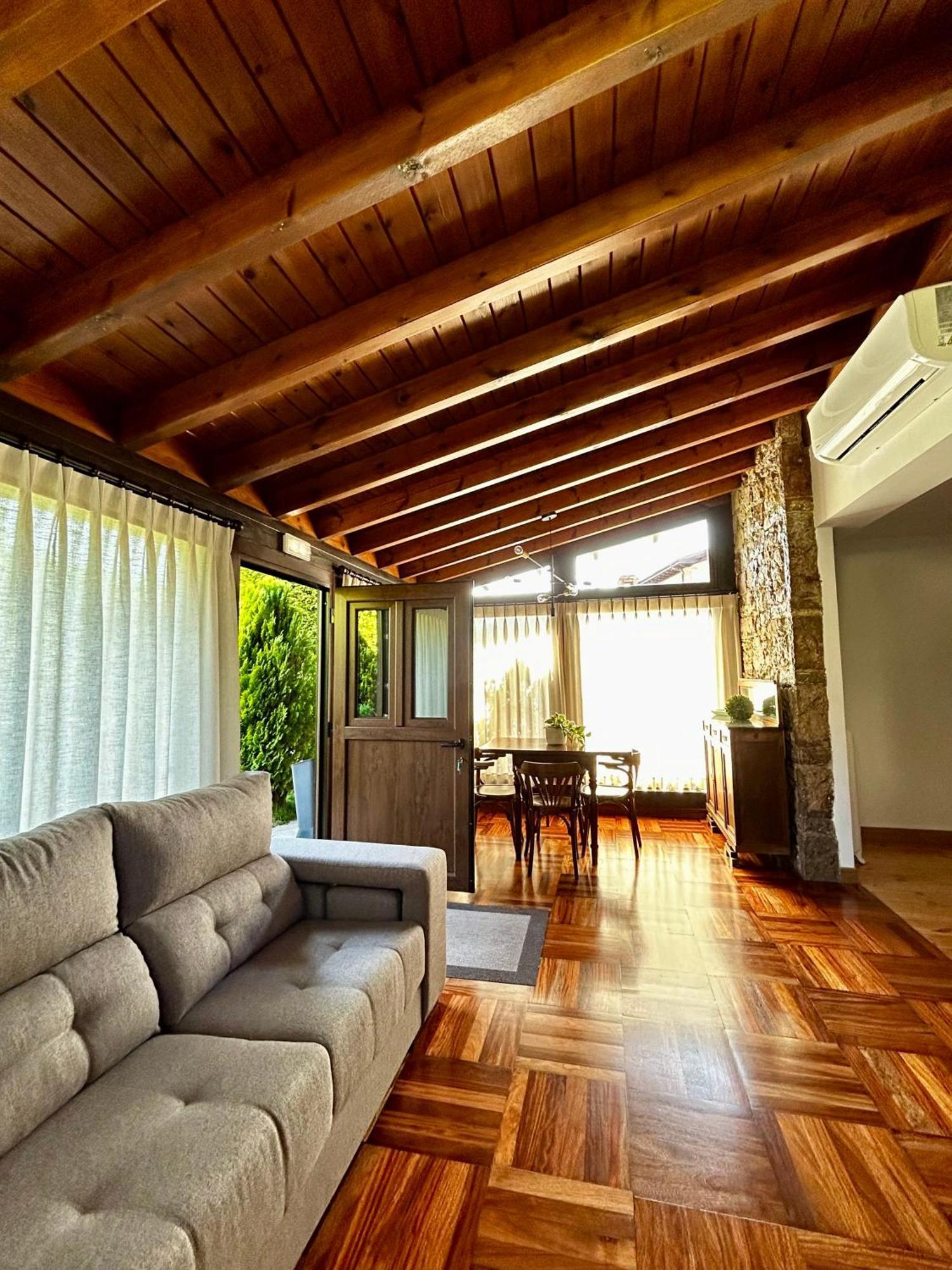 Apartamentos Rurales L'Arquera ยาเนส ภายนอก รูปภาพ